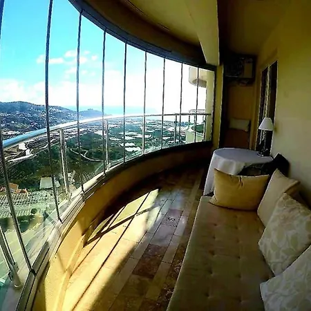 Apartmán Gold City квартира Family